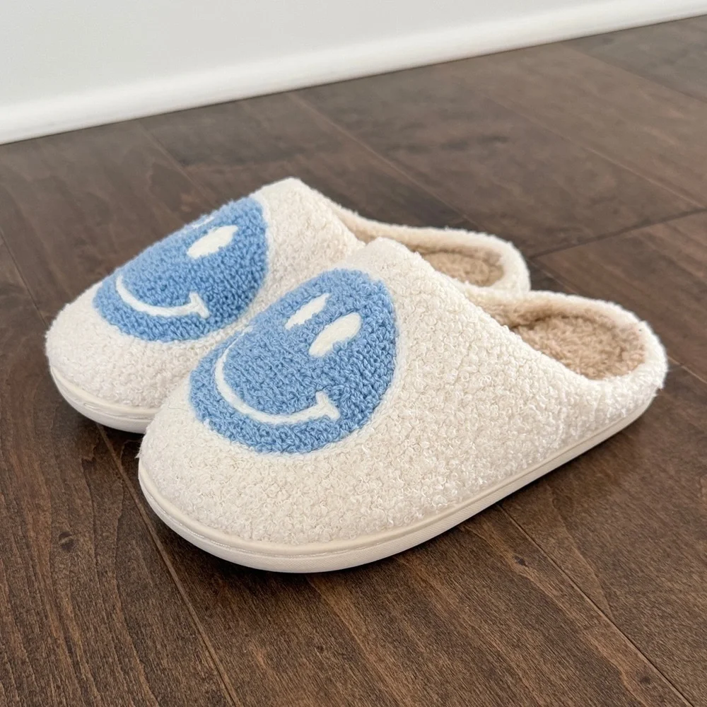 Kids Cozy Cream Slip-On Slippers with Blue Smiley